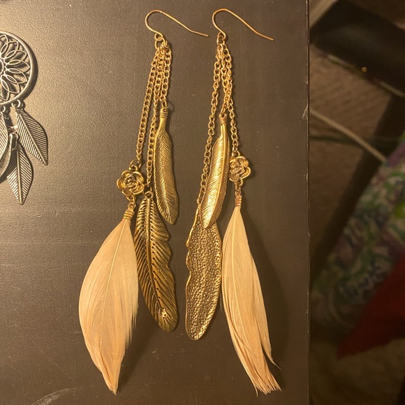 Various statement earrings - Picture 2 of 4